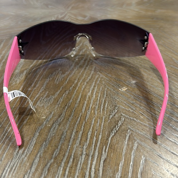 NWT sunglasses - Picture 3 of 6